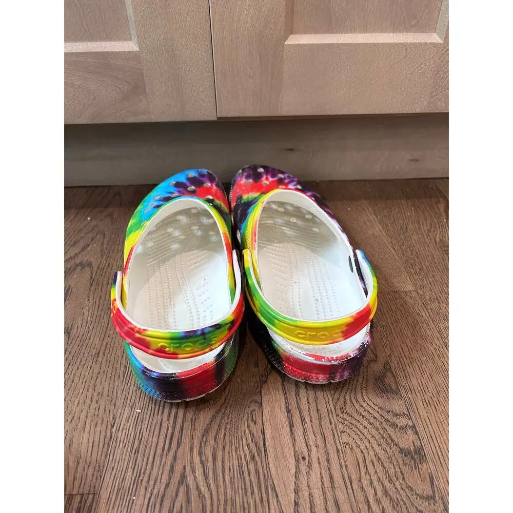 Crocs Classic Tie-Dye Graphic Clogs Rainbow Multi-Color Men's Size 12 Slip On
